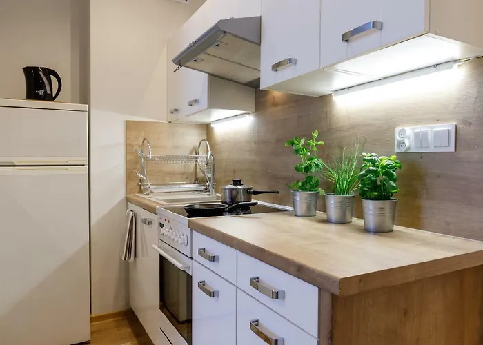 Komandorski Na Wzgórzu *